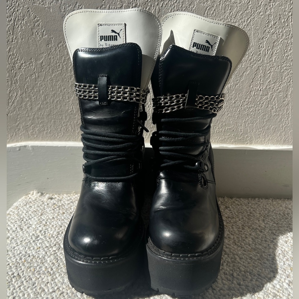 Fenty x Puma Rihanna Sneaker
Boot Wedge - Like New